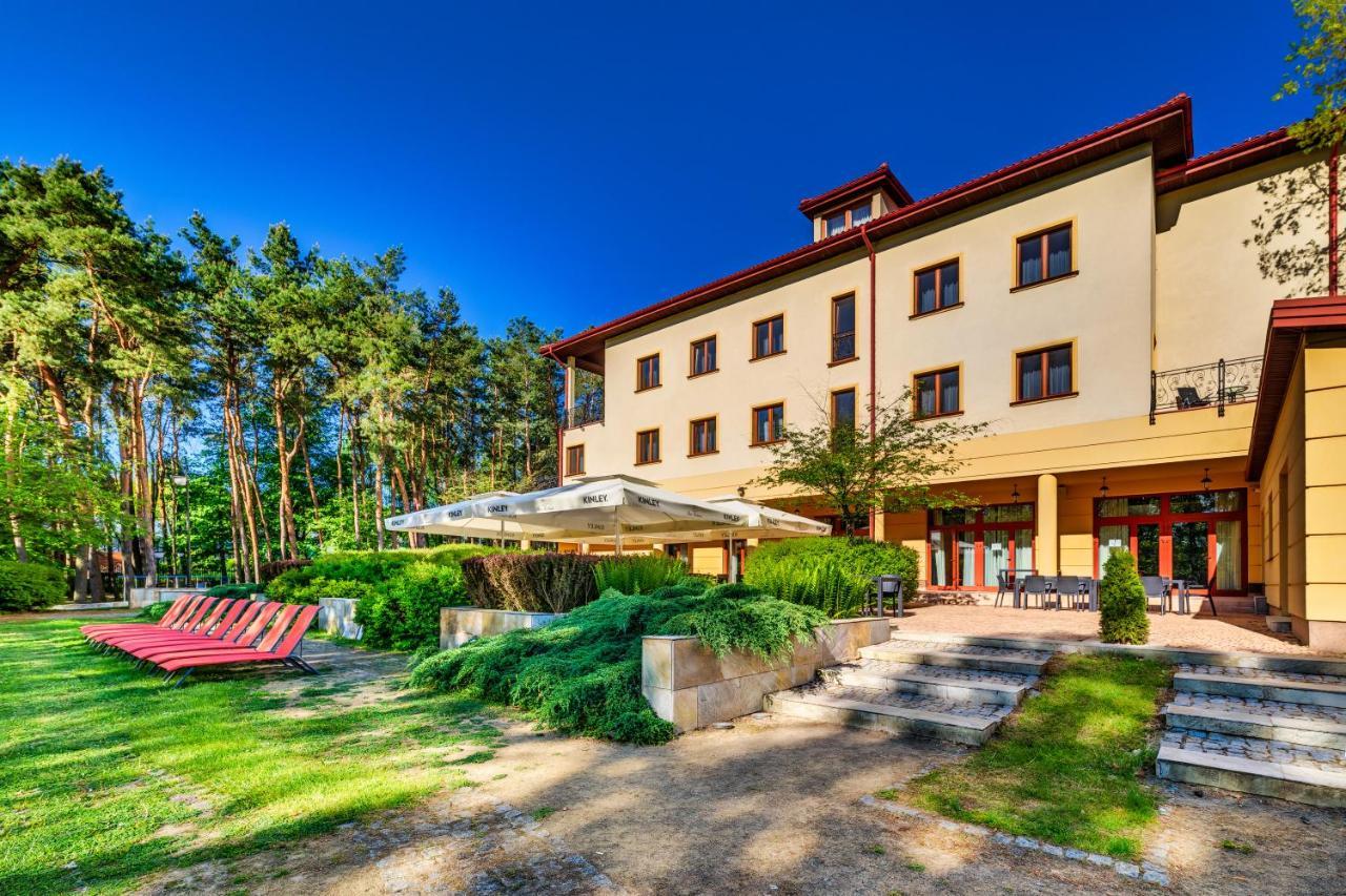 Hotel Pan Tadeusz Serock Exterior foto